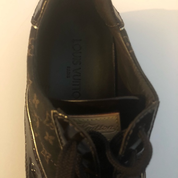 Louis Vuitton Sneakers Size 8 - Picture 6 of 10